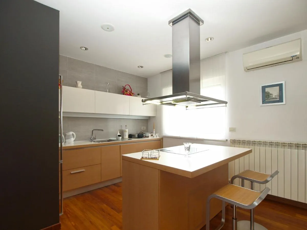 Holiday home Villa Isabella 2103 Pula Croatia