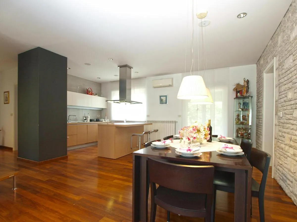 Villa Isabella 2103 Pula Holiday home
